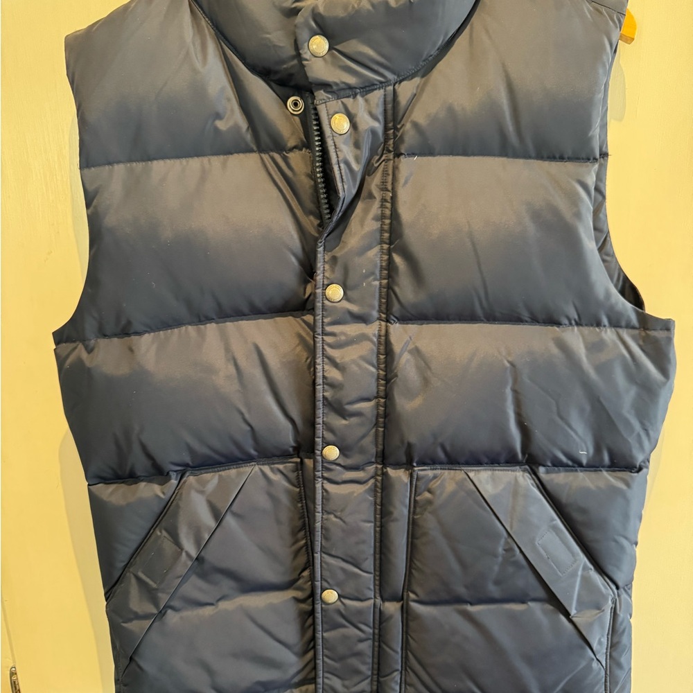 Lands' End Men's Navy Puffer Vest